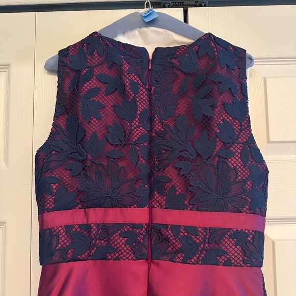 KAY UNGER TESSA LACE T-LENGTH DRESS - Picture 7 of 9